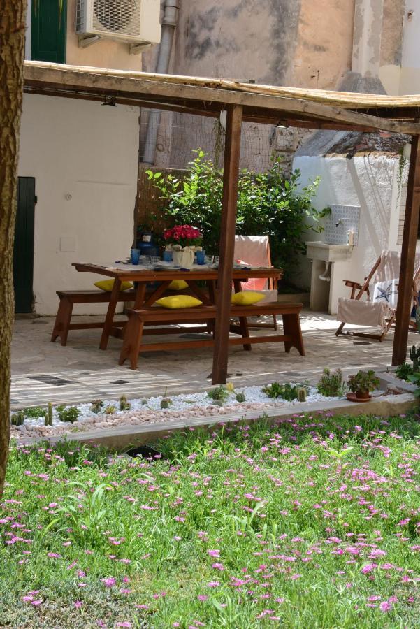 Old Town Secret Garden Apartment Alghero Ngoại thất bức ảnh